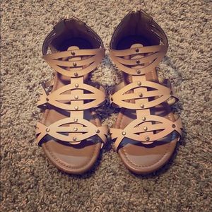 Sandals. Size 8.5.